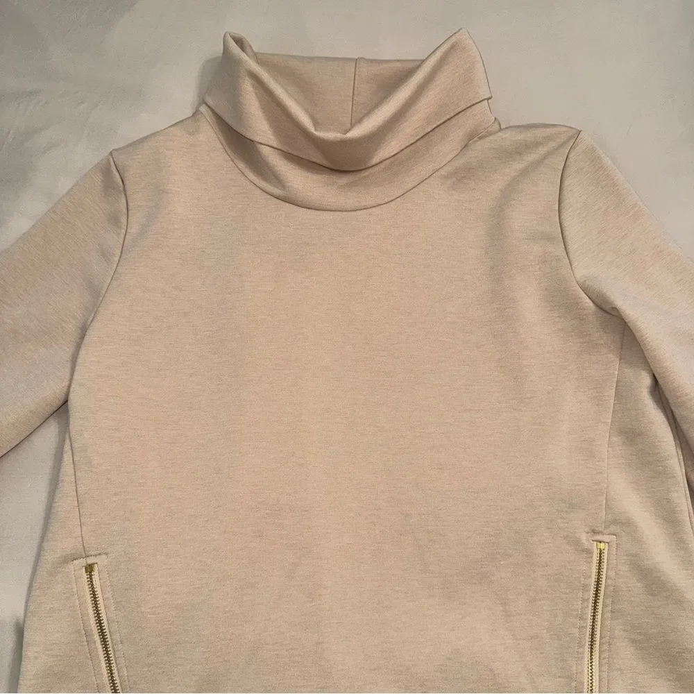 Addison Bay everyday cream turtleneck top size Med- excellent condition